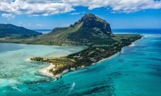 Mauricius: Ráj turistů čelí ekologické havárii