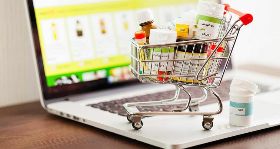 Proč je výhodné nakupovat léky online?
