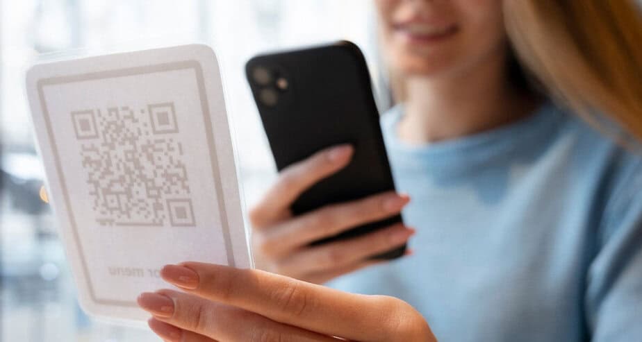 Jak bezpečně používat QR kódy? Chraňte se před podvody